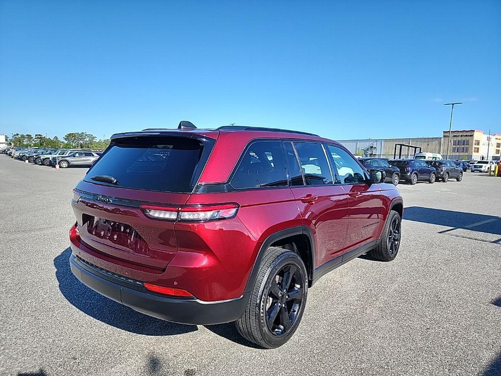 used 2023 Jeep Grand Cherokee car, priced at $24,998