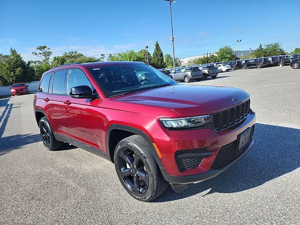 used 2023 Jeep Grand Cherokee car, priced at $24,998