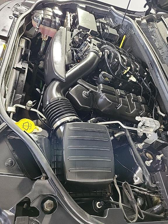 used 2021 Jeep Grand Cherokee car, priced at $15,887