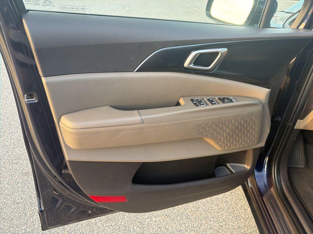 used 2025 Kia Carnival car, priced at $33,849