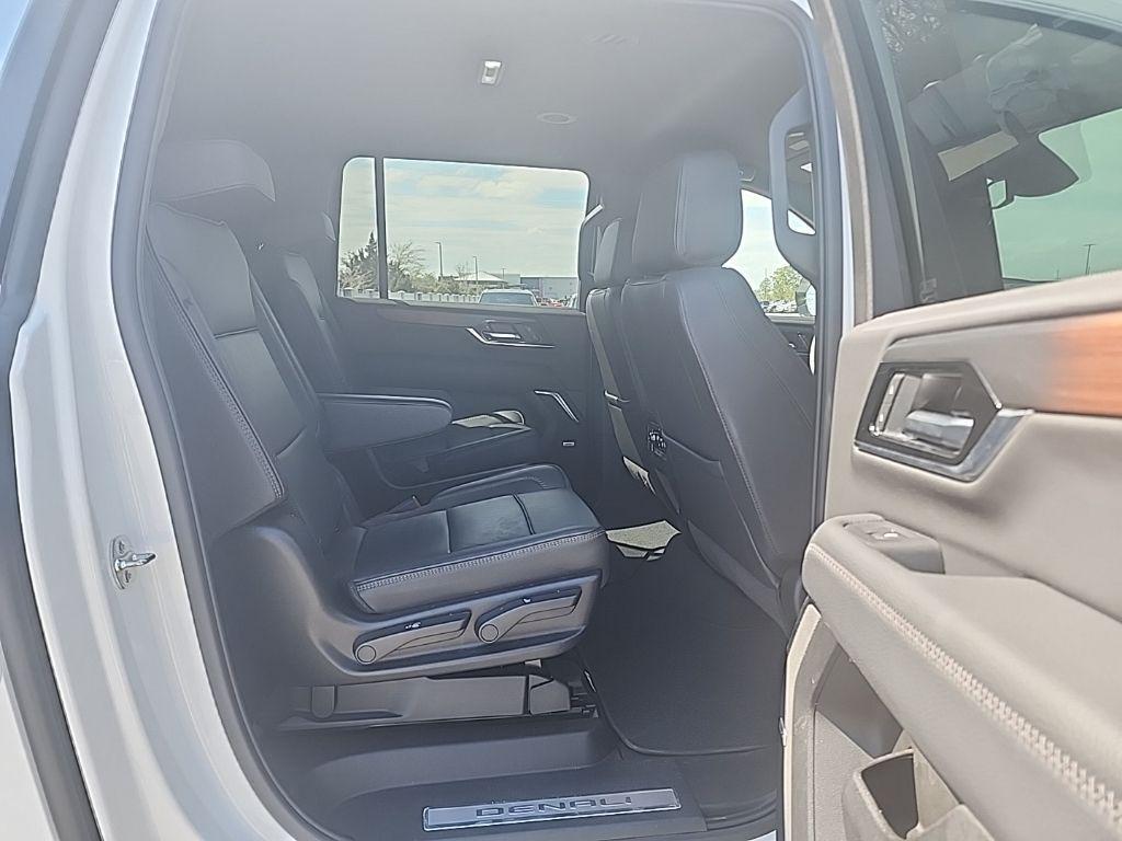 used 2025 GMC Yukon XL car, priced at $68,488