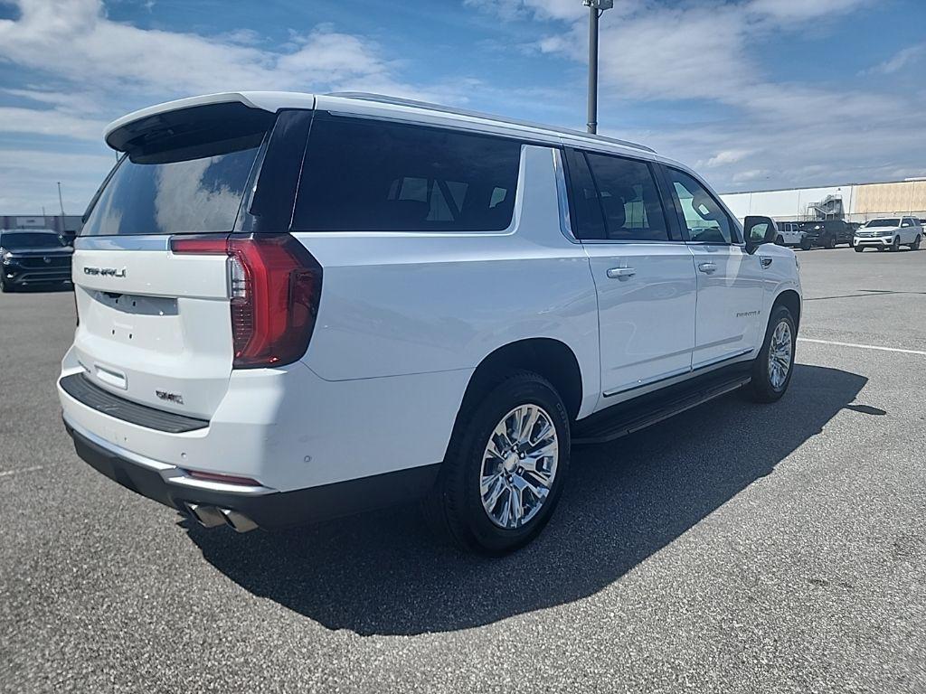 used 2025 GMC Yukon XL car, priced at $68,488