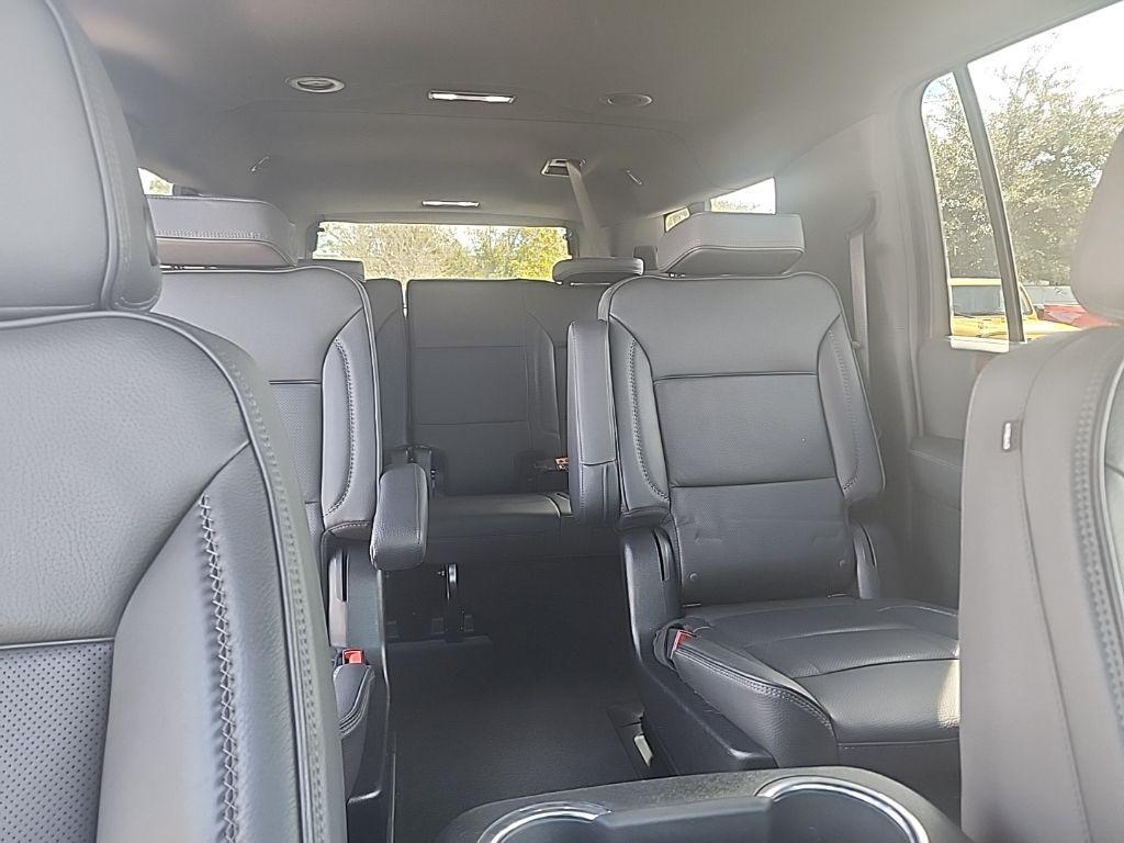 used 2025 GMC Yukon XL car, priced at $68,488