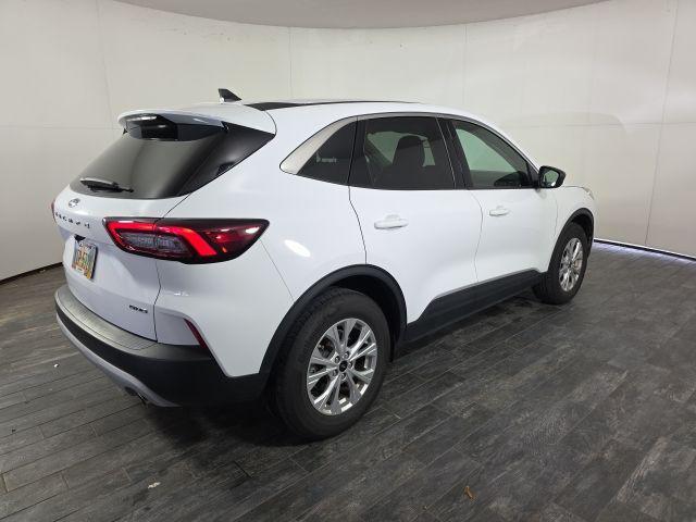 used 2024 Ford Escape car, priced at $19,497