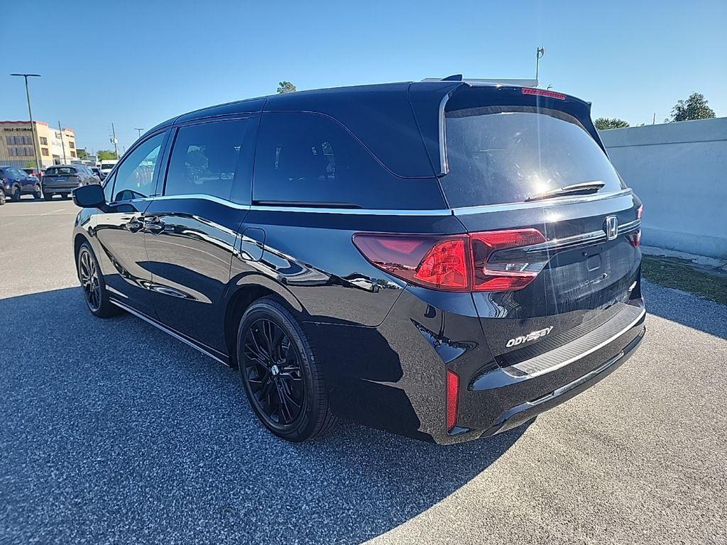 used 2025 Honda Odyssey car