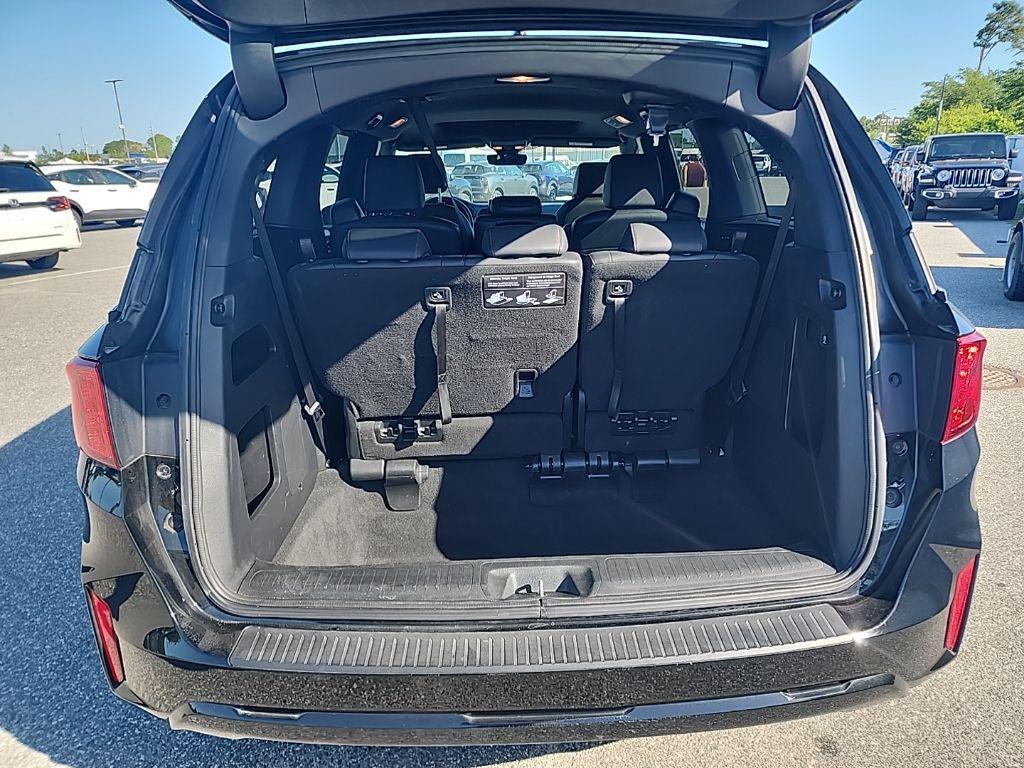 used 2025 Honda Odyssey car