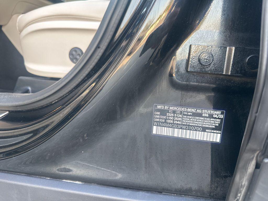 used 2023 Mercedes-Benz GLB 250 car, priced at $25,988