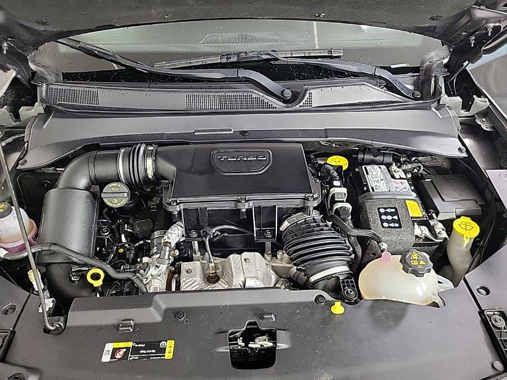 used 2023 Jeep Compass car, priced at $18,294