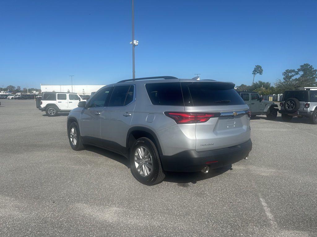 used 2022 Chevrolet Traverse car, priced at $22,588