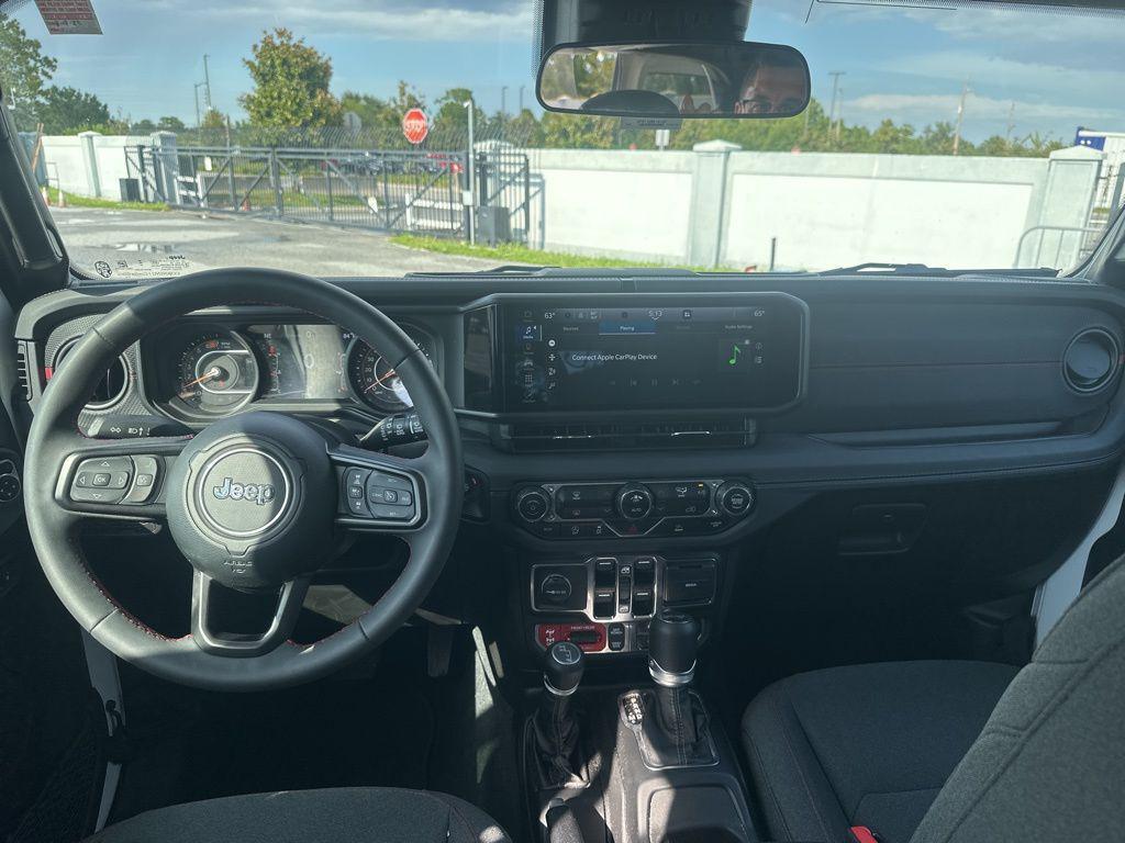 used 2025 Jeep Wrangler car, priced at $39,888