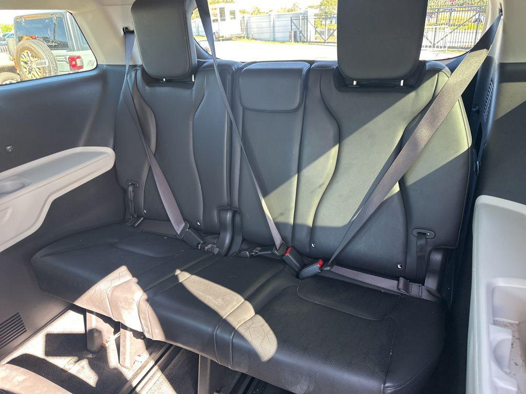 used 2024 Kia Carnival car, priced at $29,488