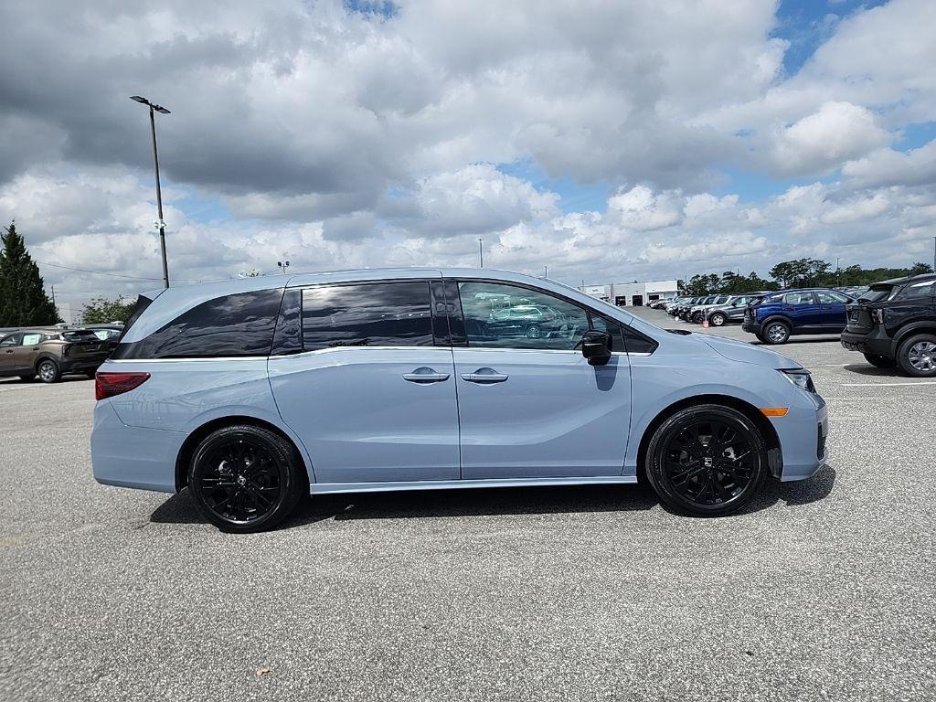 used 2025 Honda Odyssey car, priced at $37,688