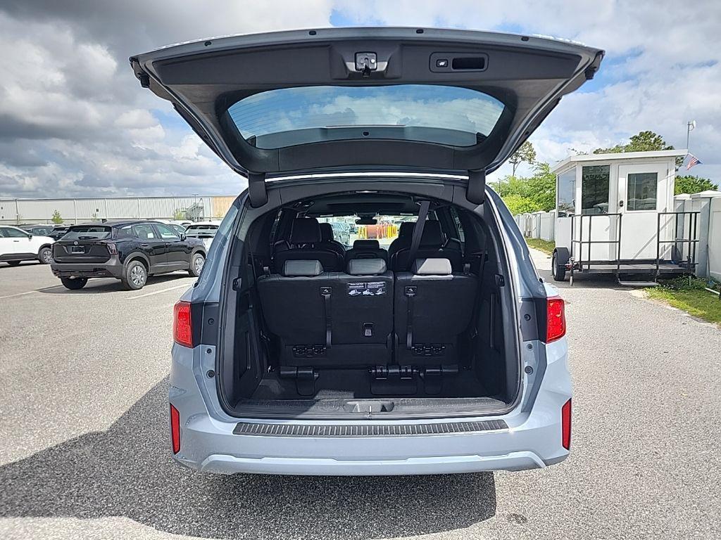 used 2025 Honda Odyssey car, priced at $37,688