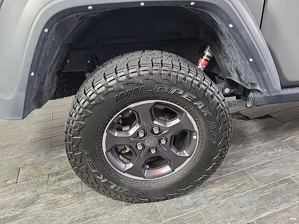 used 2022 Jeep Gladiator car, priced at $29,887