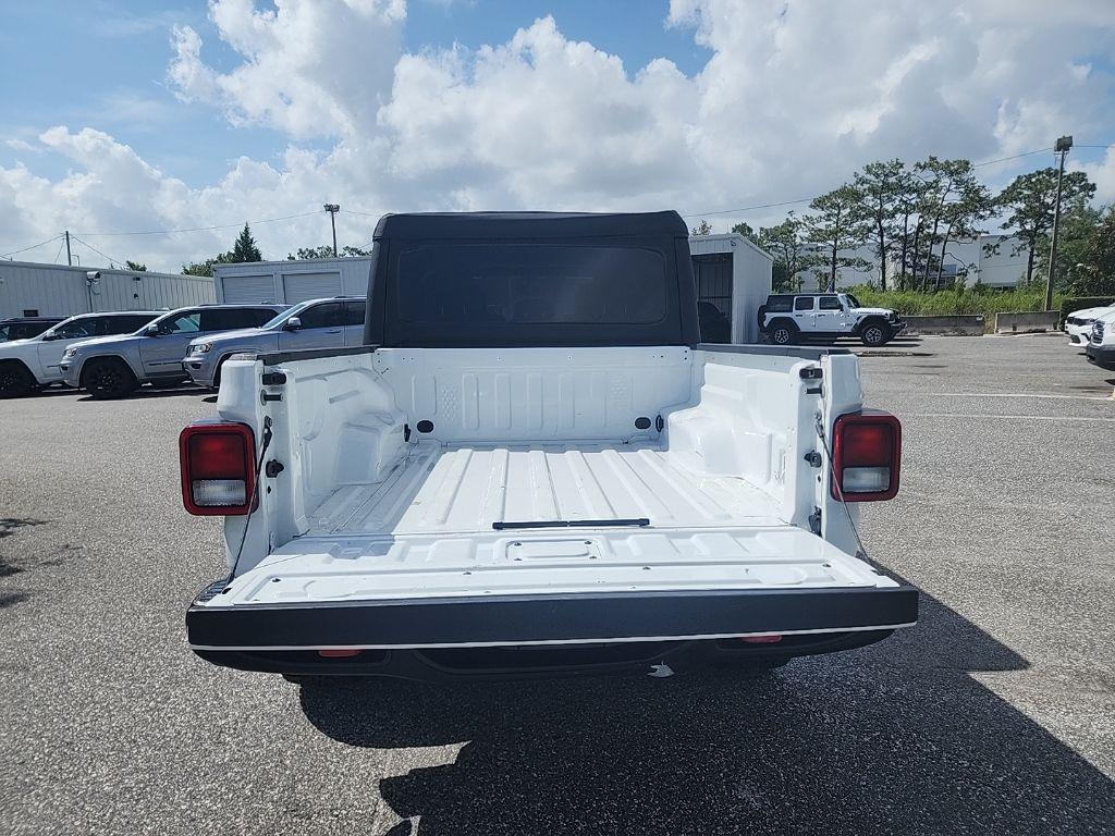 used 2021 Jeep Gladiator car, priced at $27,199