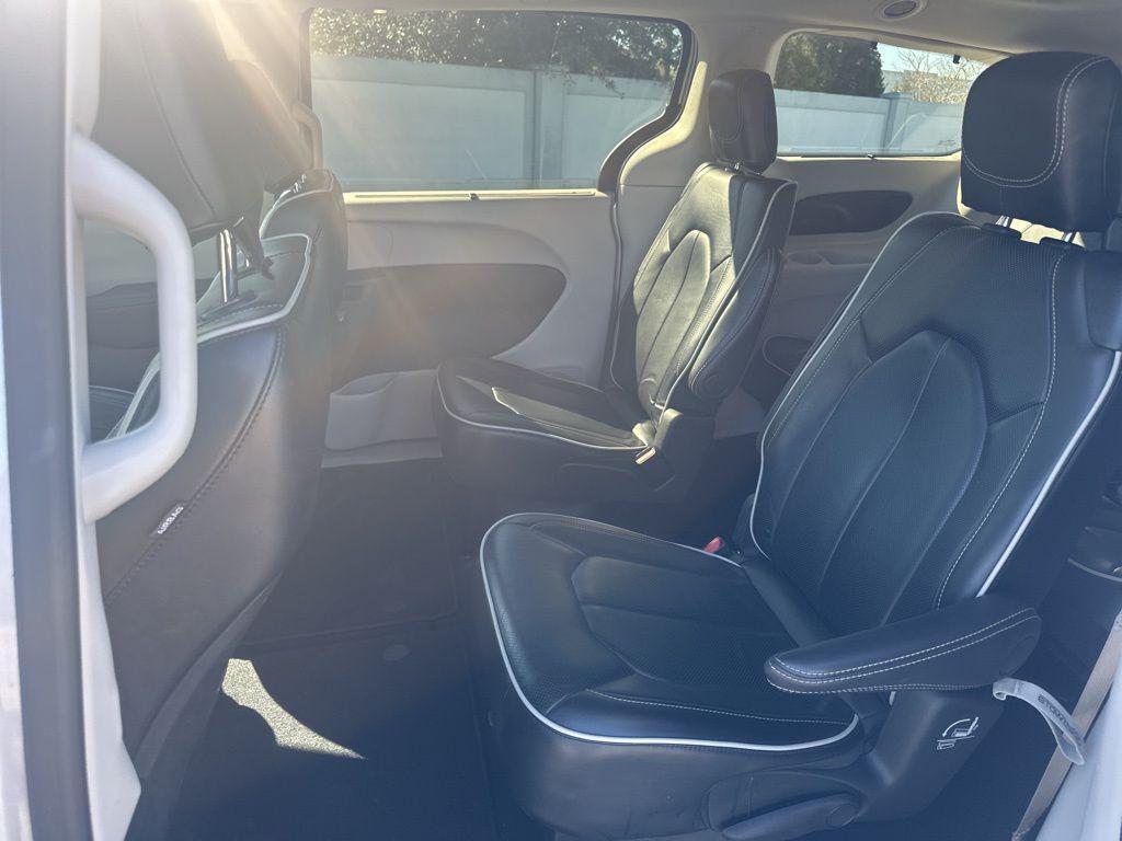 used 2024 Chrysler Pacifica car, priced at $31,479