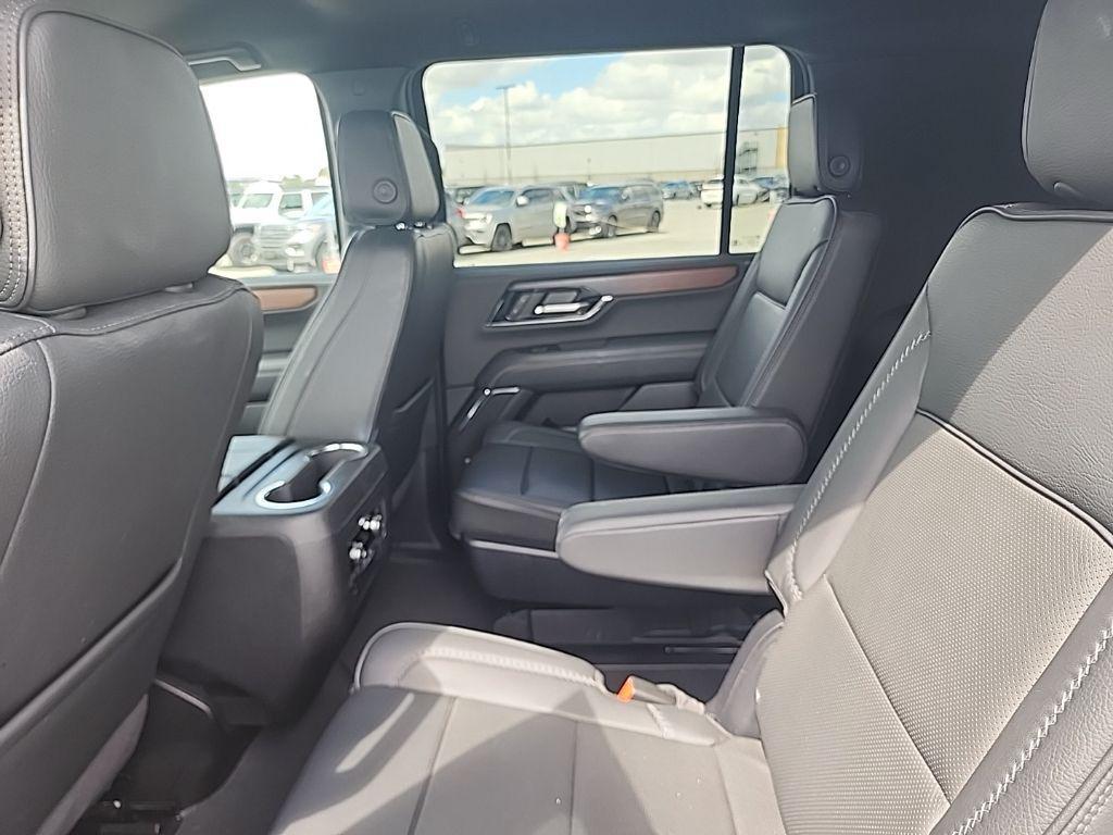 used 2025 GMC Yukon XL car, priced at $66,999
