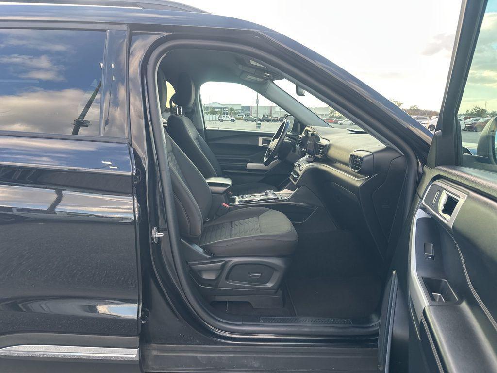 used 2021 Ford Explorer car, priced at $20,938