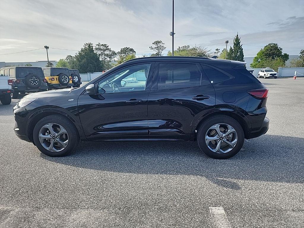 used 2024 Ford Escape car, priced at $20,983