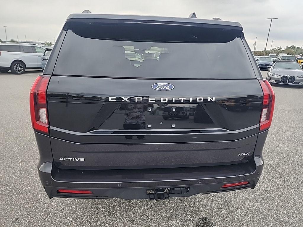 used 2025 Ford Expedition Max car, priced at $58,999