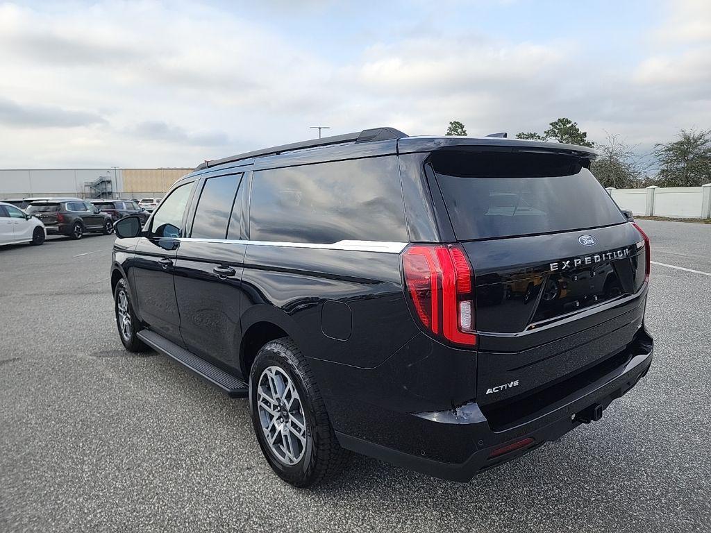 used 2025 Ford Expedition Max car, priced at $58,388