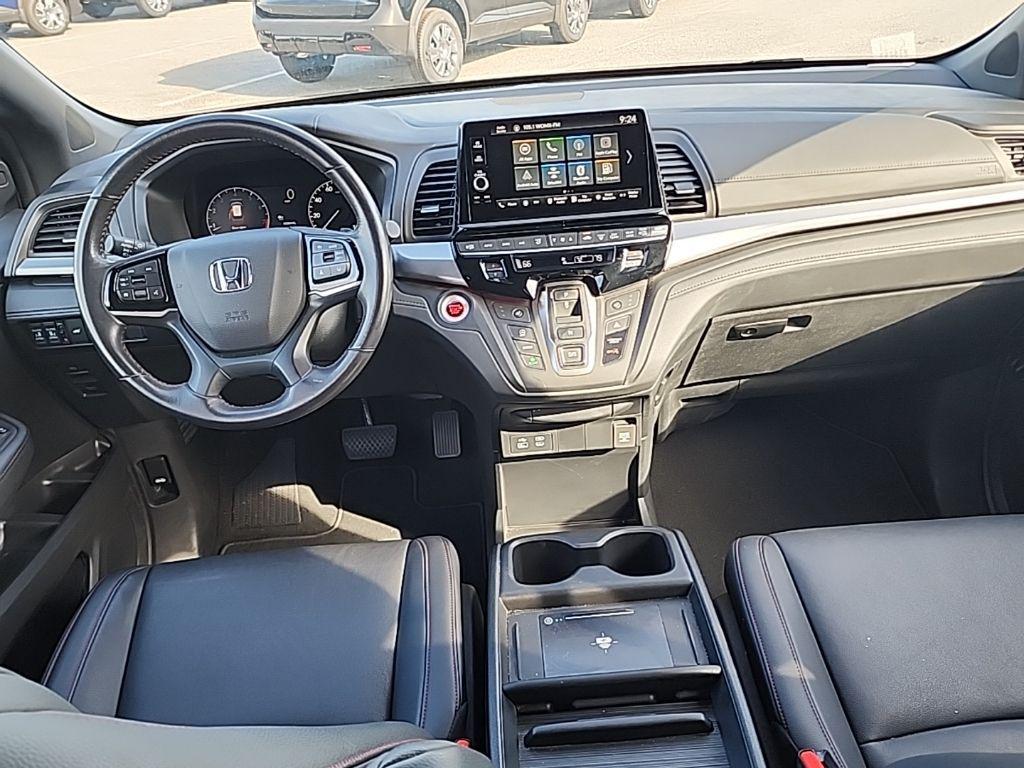 used 2025 Honda Odyssey car, priced at $37,688
