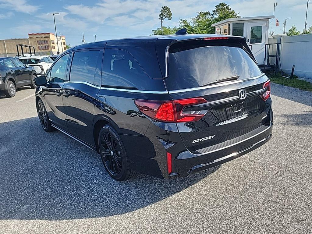 used 2025 Honda Odyssey car, priced at $37,688