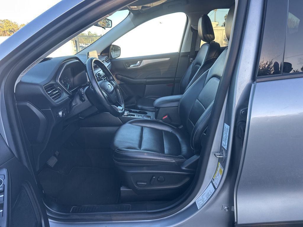 used 2021 Ford Escape car, priced at $12,889