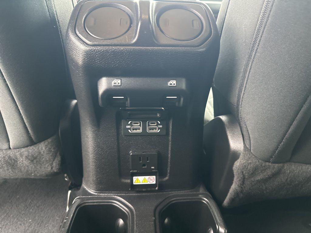 used 2021 Jeep Wrangler Unlimited car, priced at $22,488