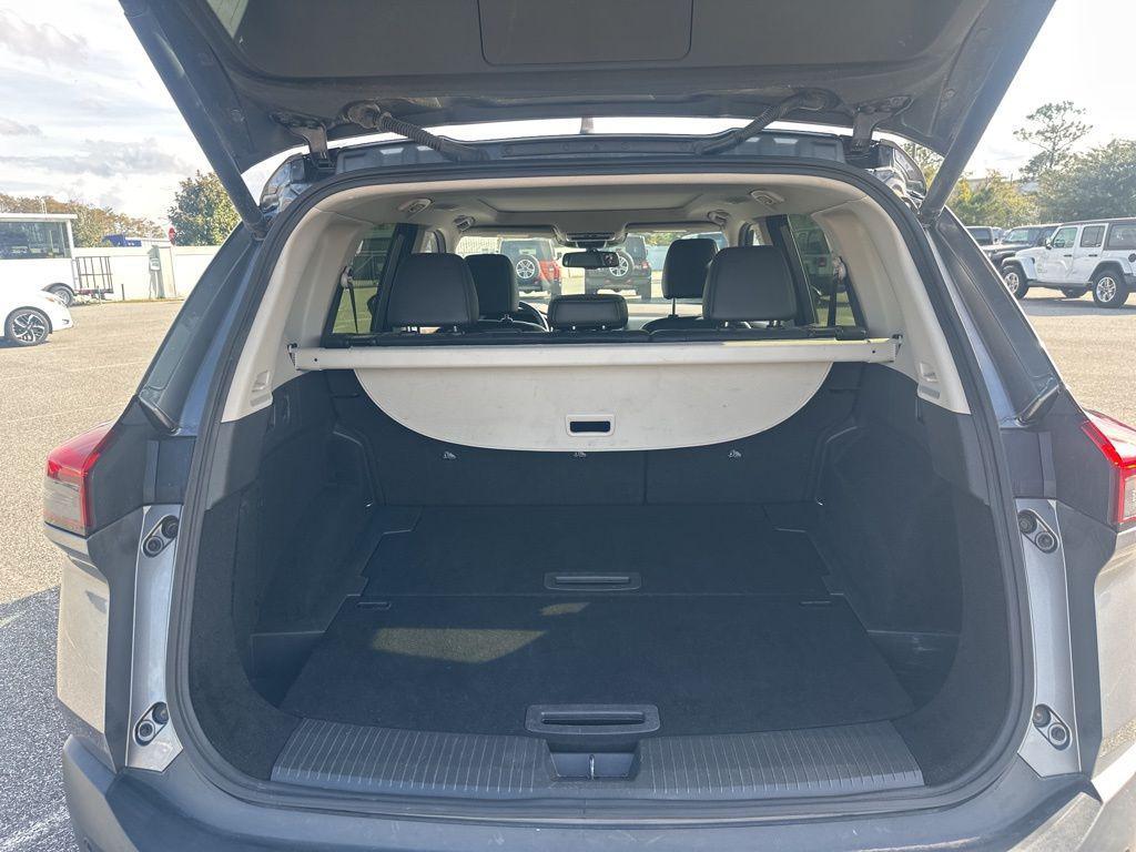 used 2023 Nissan Rogue car, priced at $21,996