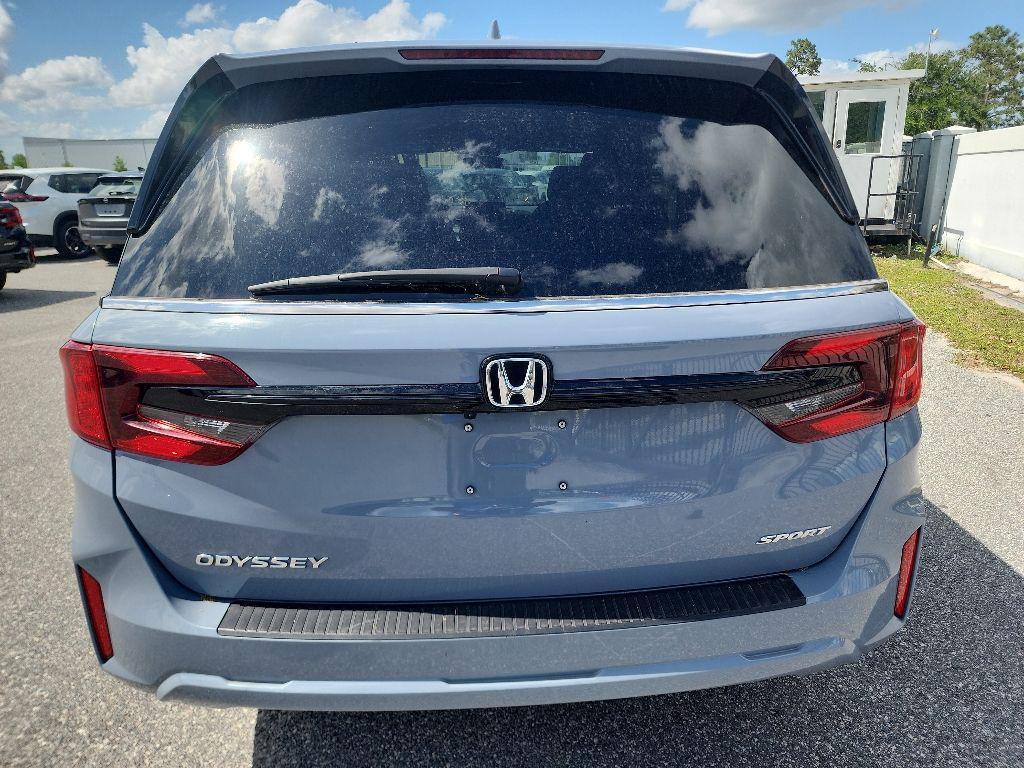 used 2025 Honda Odyssey car, priced at $37,688