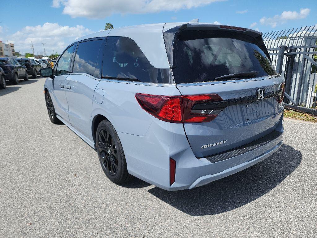 used 2025 Honda Odyssey car, priced at $37,688