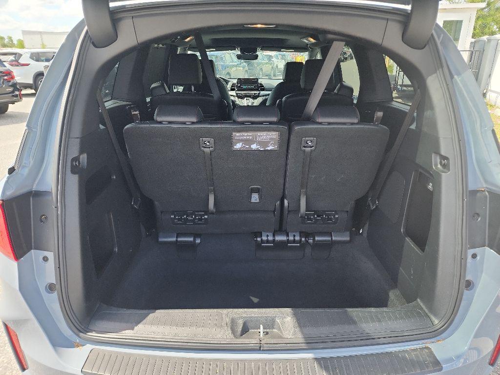 used 2025 Honda Odyssey car, priced at $37,688