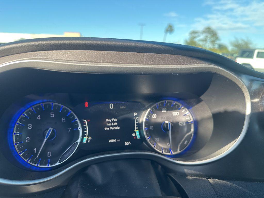 used 2024 Chrysler Pacifica car, priced at $28,151