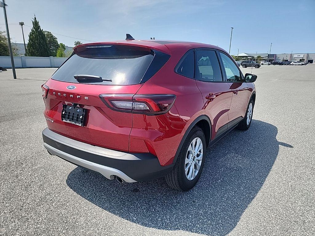 used 2025 Ford Escape car, priced at $20,989
