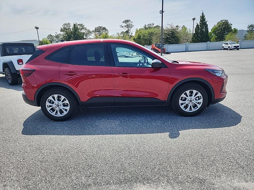 used 2025 Ford Escape car, priced at $20,989