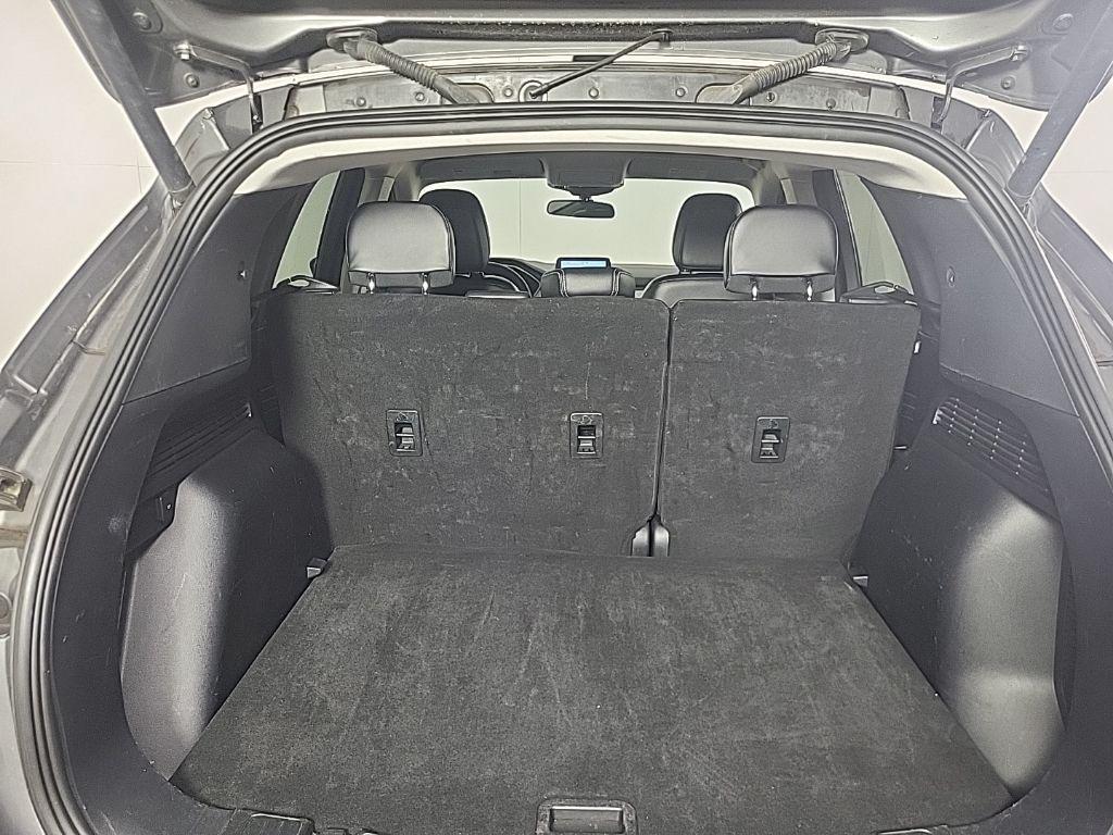 used 2022 Ford Escape car, priced at $12,988