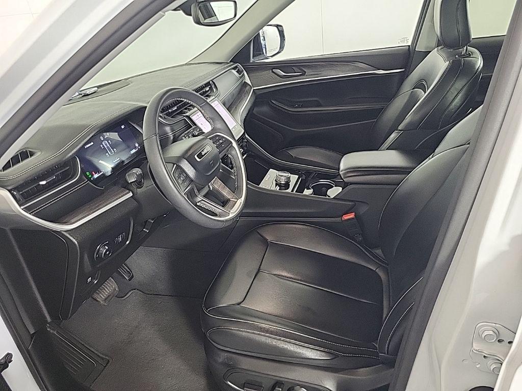 used 2023 Jeep Grand Cherokee car, priced at $28,488