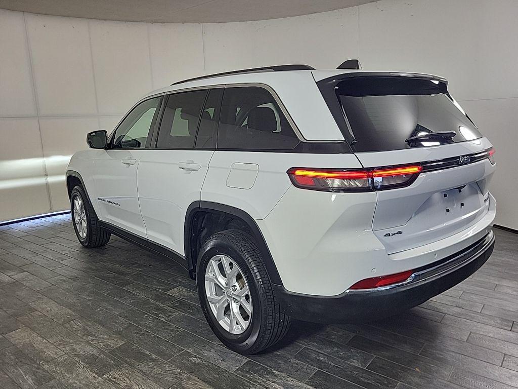 used 2023 Jeep Grand Cherokee car, priced at $28,488