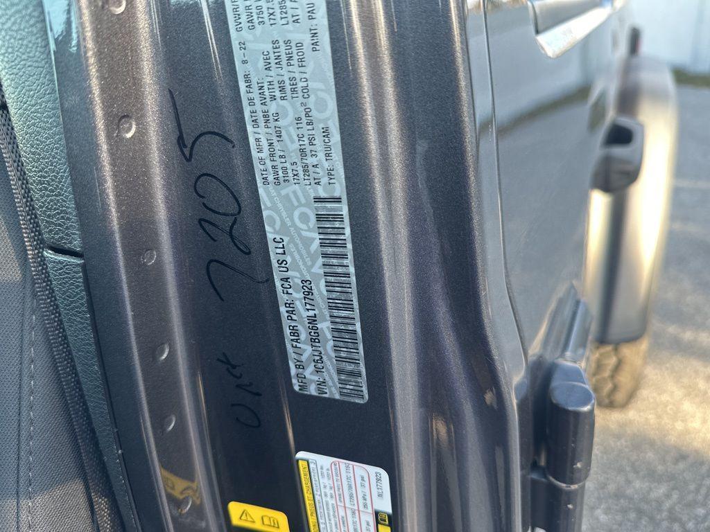 used 2022 Jeep Gladiator car, priced at $26,888