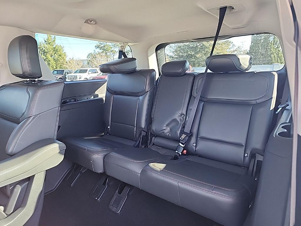 used 2025 Ford Expedition Max car, priced at $57,688