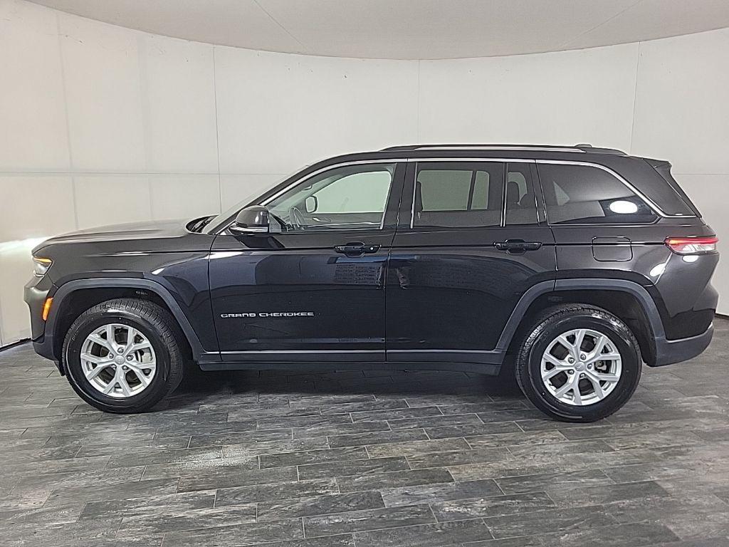 used 2023 Jeep Grand Cherokee car, priced at $24,485