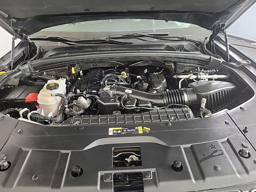 used 2023 Jeep Grand Cherokee car, priced at $24,485