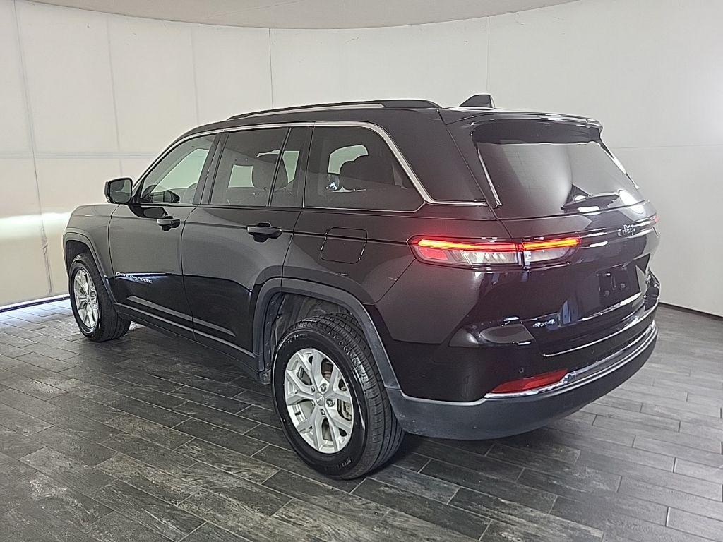 used 2023 Jeep Grand Cherokee car, priced at $24,485