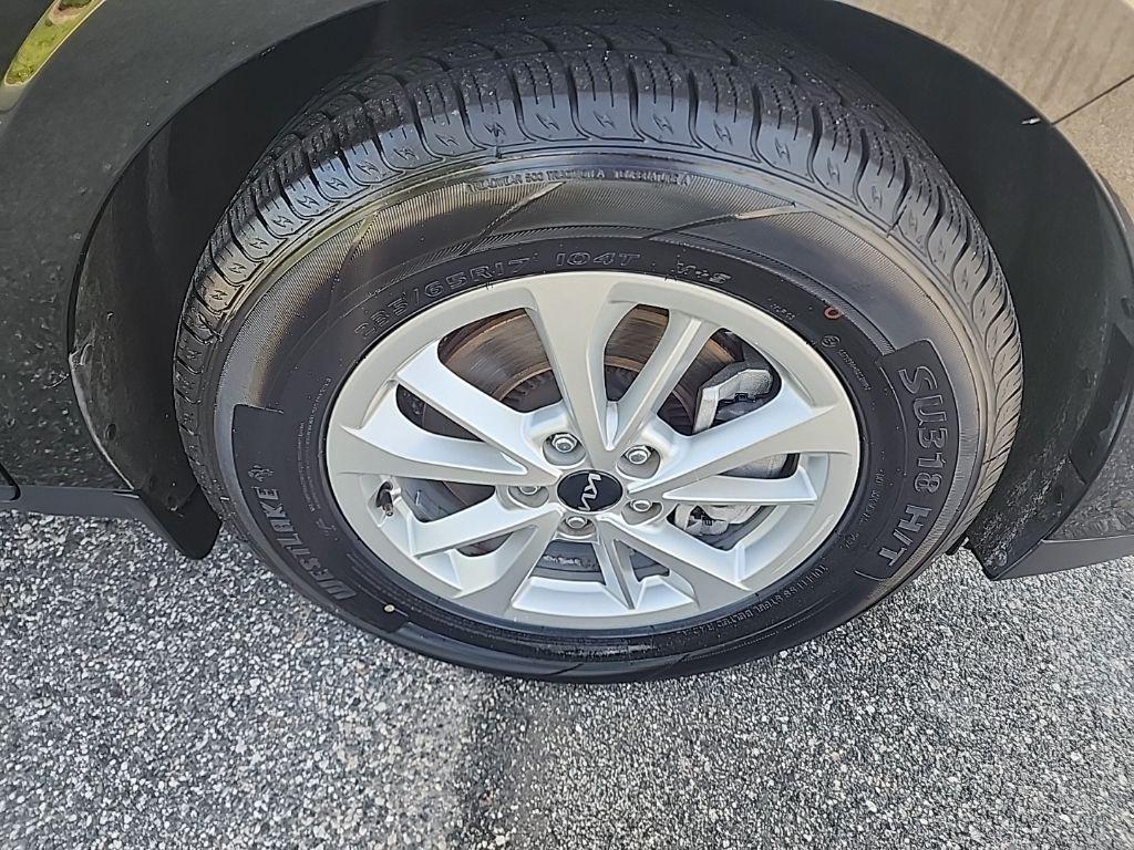 used 2022 Kia Carnival car, priced at $18,988