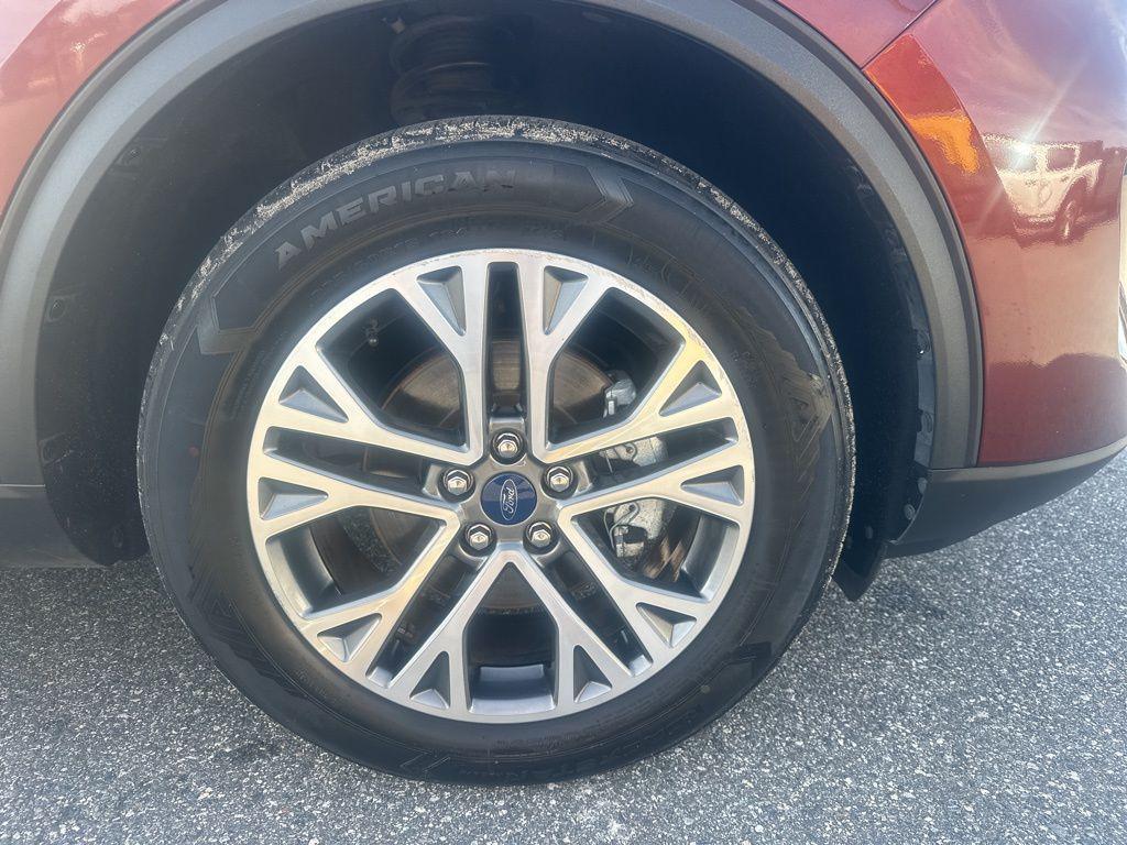 used 2021 Ford Escape car, priced at $12,887