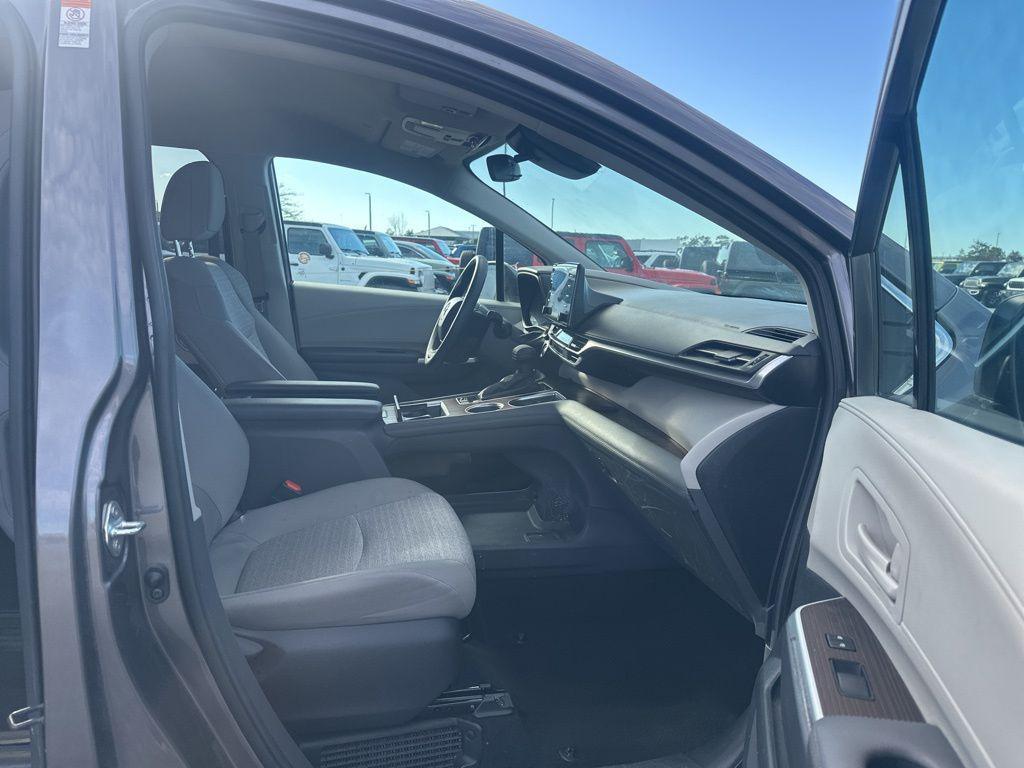 used 2024 Toyota Sienna car, priced at $33,201