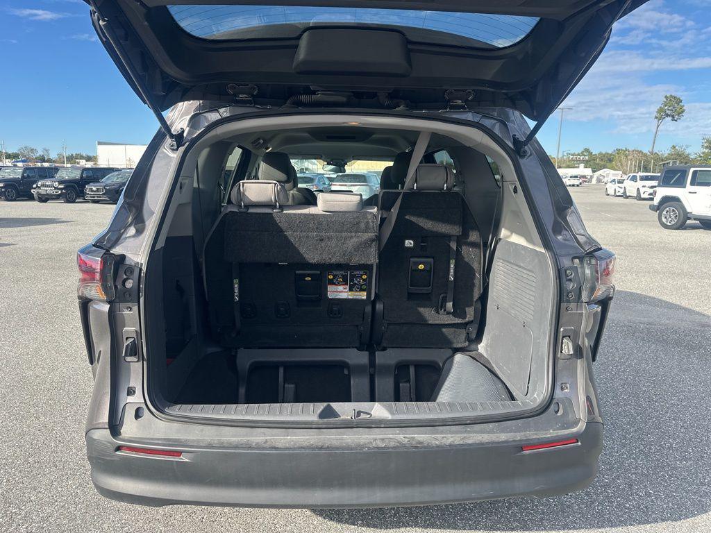 used 2024 Toyota Sienna car, priced at $33,201