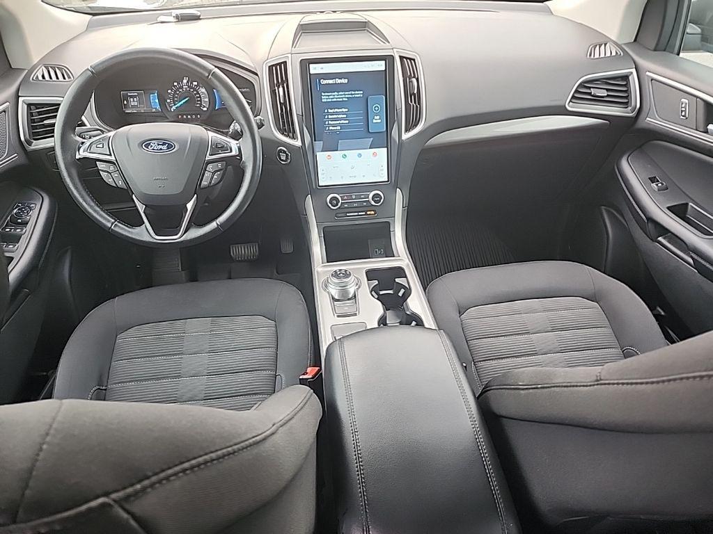 used 2024 Ford Edge car, priced at $18,888