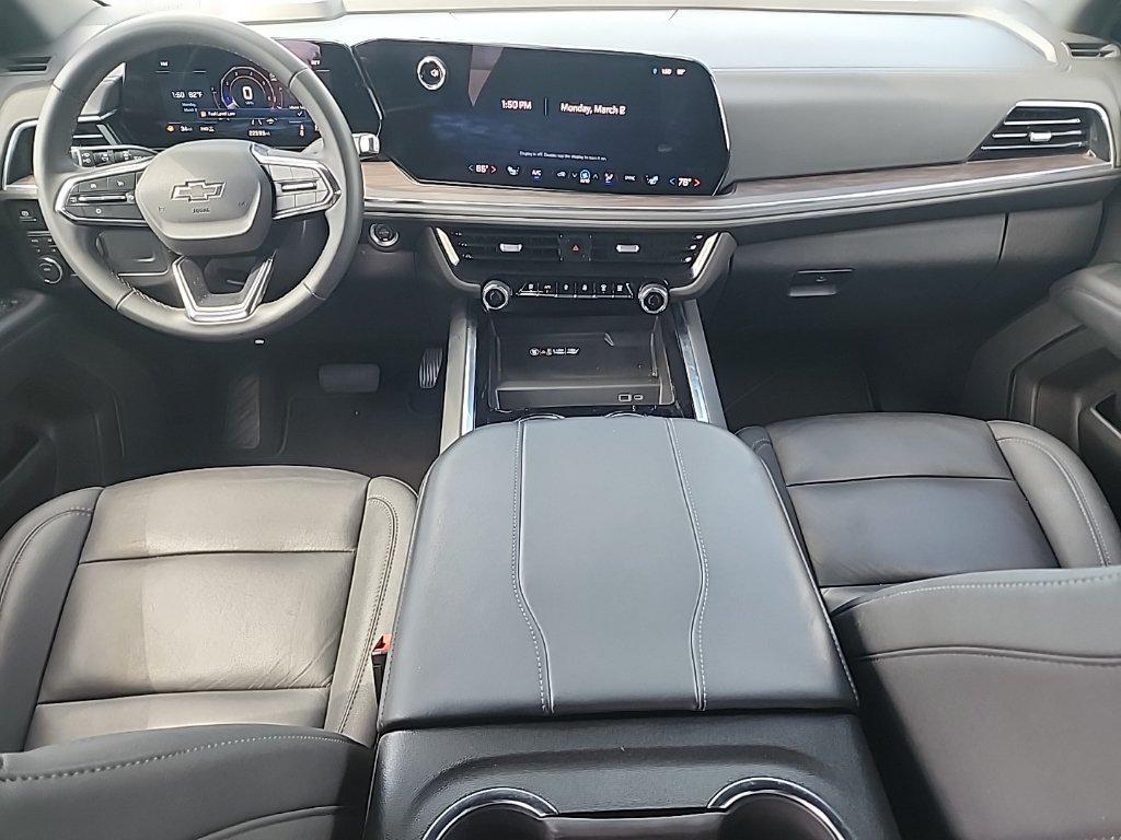 used 2025 Chevrolet Suburban car, priced at $57,888